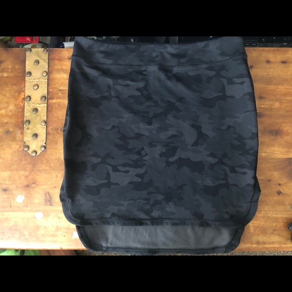Lululemon Athletica City Skirt Savasana Camo - Picture 7 of 10